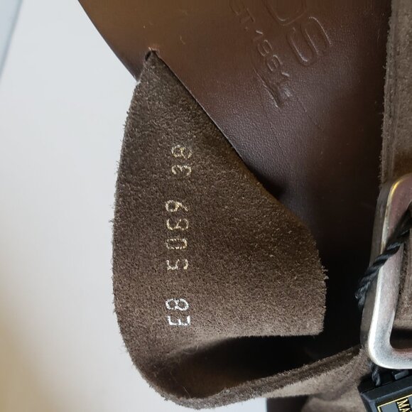 Boemos mules featuring comfortable footbeds and natural materials. Size 38 - Picture 6 of 16